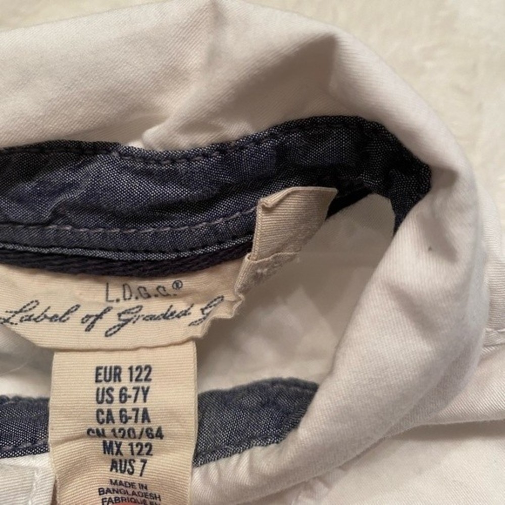 49. H&M white button down - Picture 2 of 3